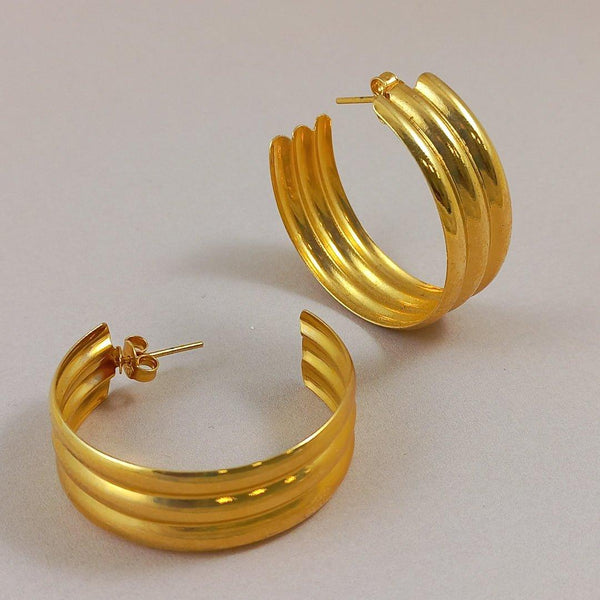 BRINCO ARGOLA TRES FIO GRANDE LISA - OURO - Donna Jóias Folheadas